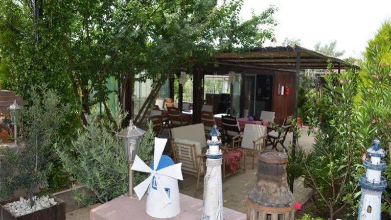 Guzelyali Hotel Ayvalı Zewnętrze zdjęcie