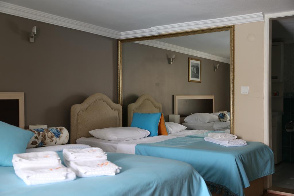Guzelyali Hotel Ayvalı Zewnętrze zdjęcie