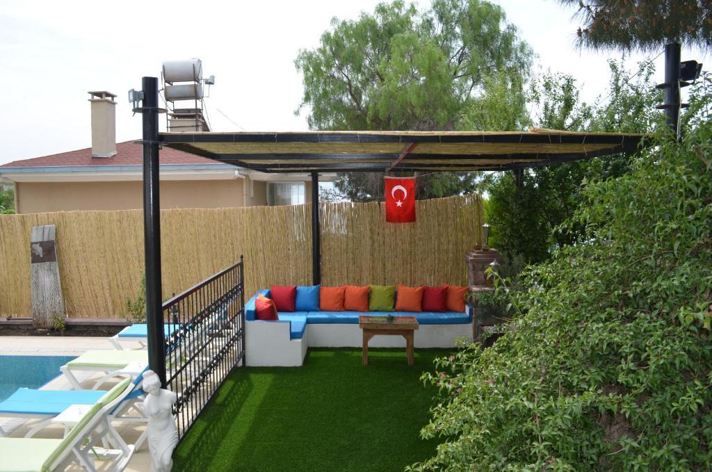 Guzelyali Hotel Ayvalı Zewnętrze zdjęcie