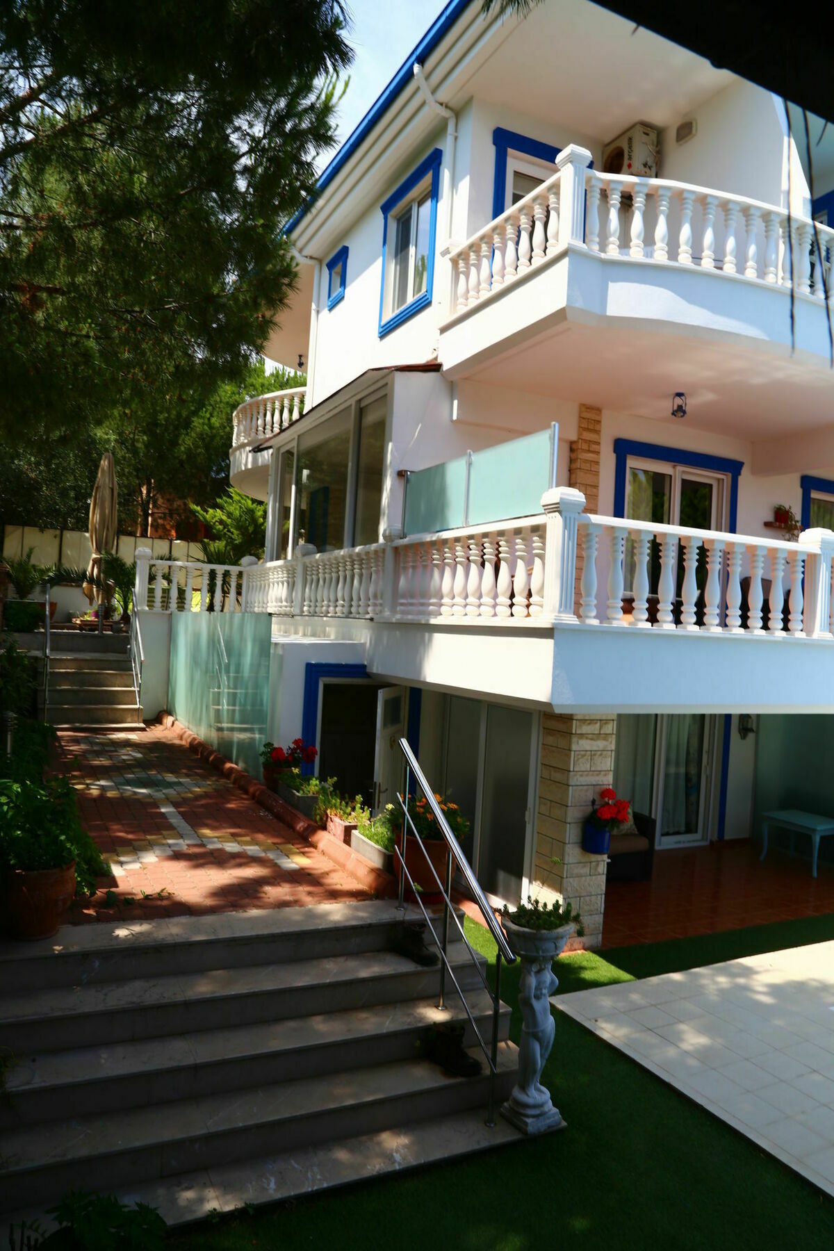 Guzelyali Hotel Ayvalı Zewnętrze zdjęcie